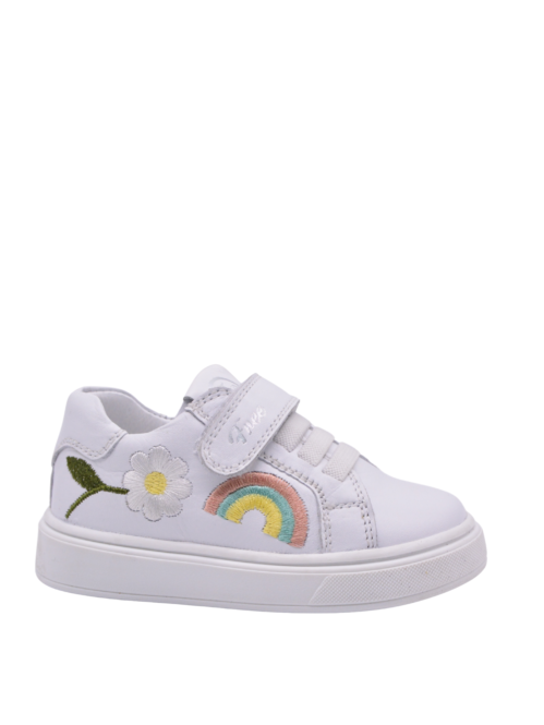 BAREFOOT Flower white
